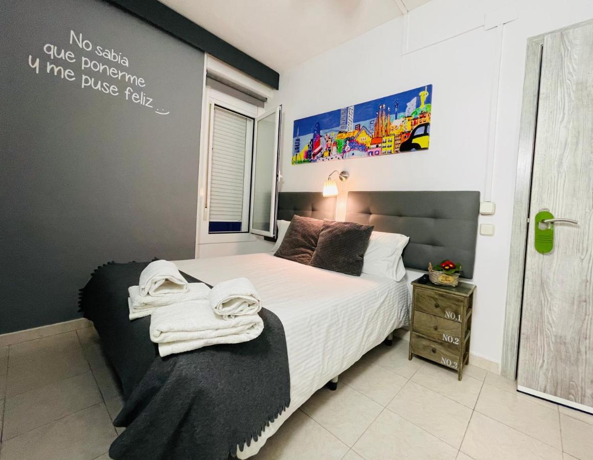 Hostal Lleida Barselona Dış mekan fotoğraf